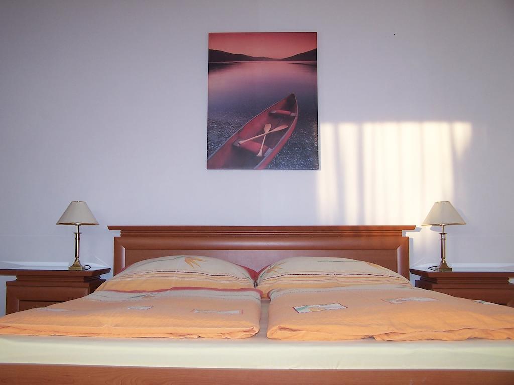 Akacia Apartment - Free Inside Parking, 2 Bedrooms, Garden, Next To Centre Budapest Bilik gambar